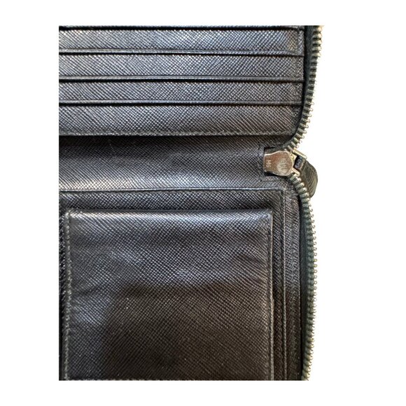 Prada Black Leather Wallet - Picture 4 of 5